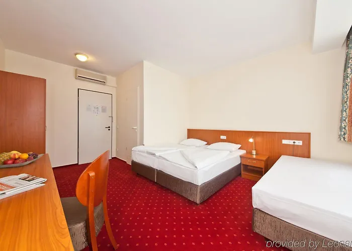 Arcadia Belmondo Hotel 4*