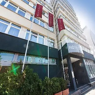 Arcadia Belmondo 4* Hamburg-Harburg